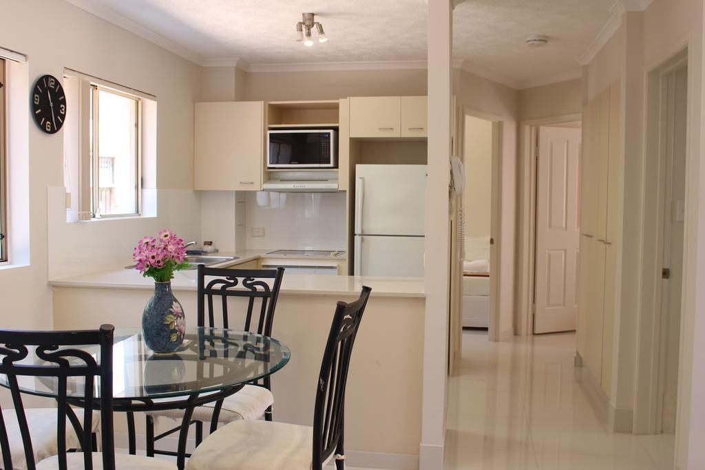 Surfers Riverside Gold Coast Luaran gambar