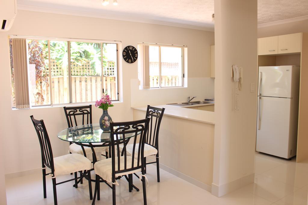 Surfers Riverside Gold Coast Luaran gambar