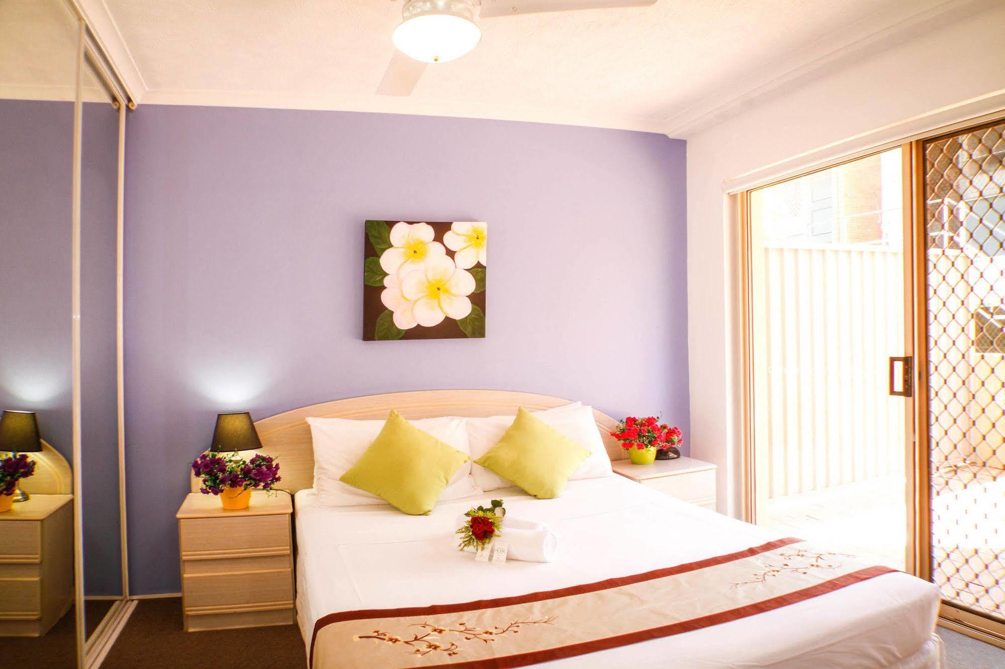 Surfers Riverside Gold Coast Luaran gambar