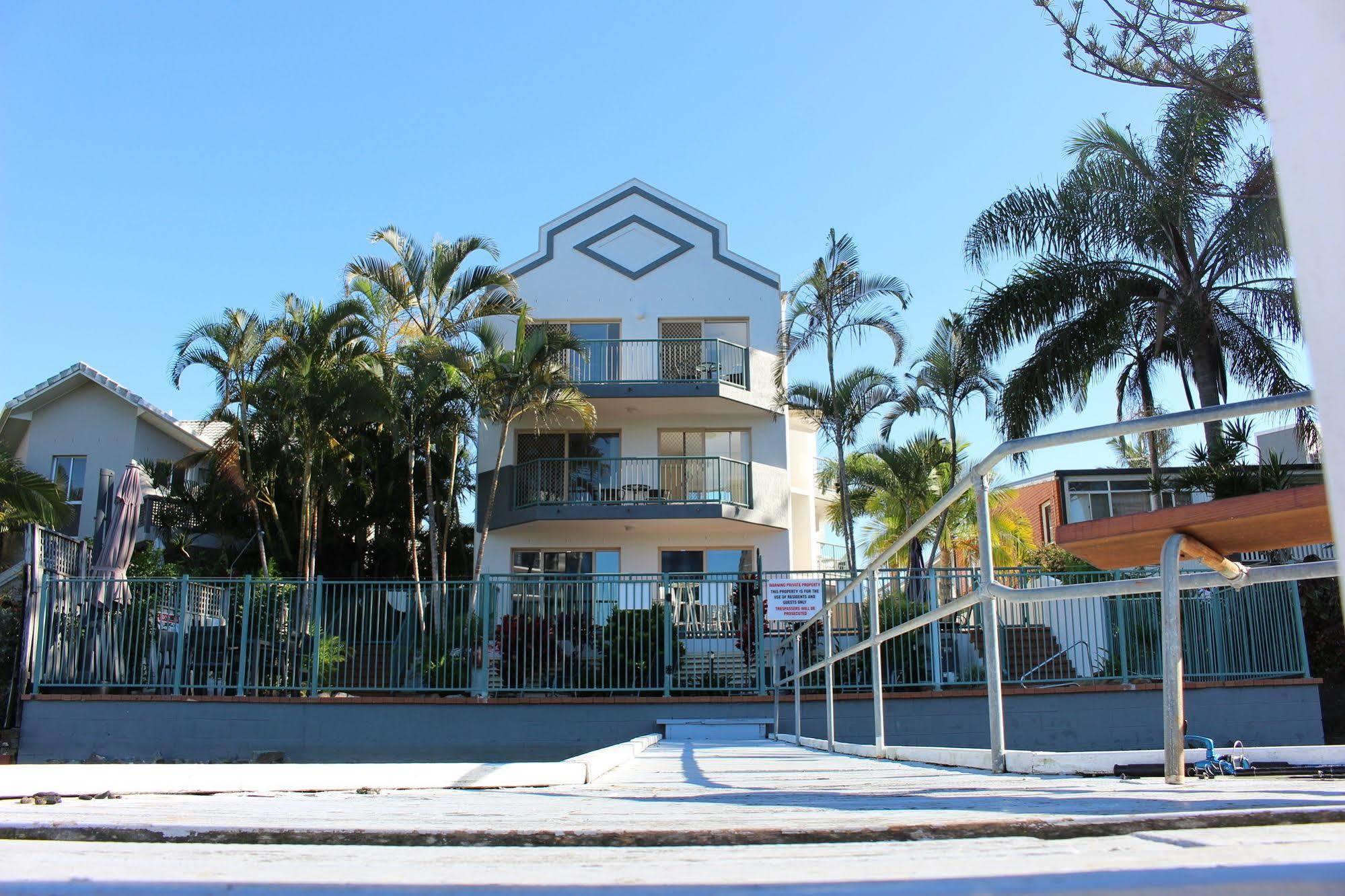 Surfers Riverside Gold Coast Luaran gambar